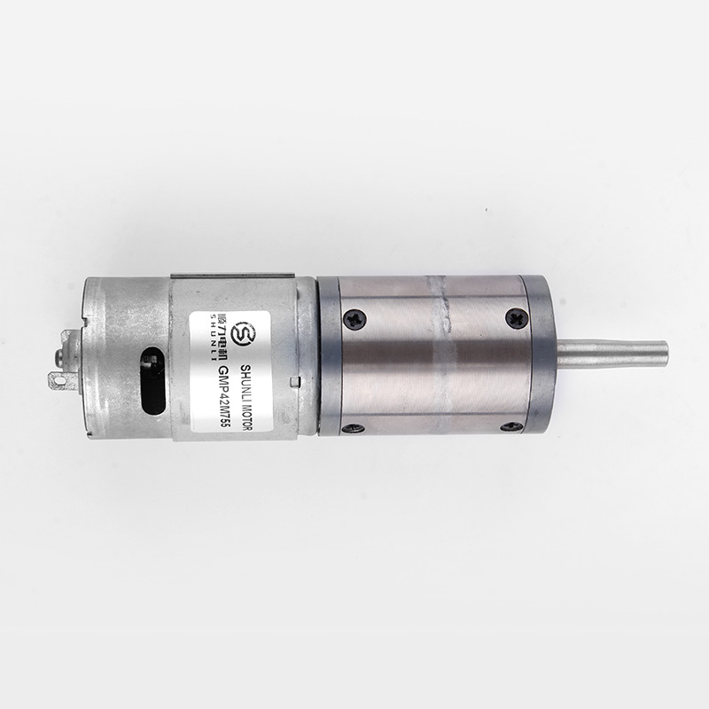 GMP42M755.jpg
