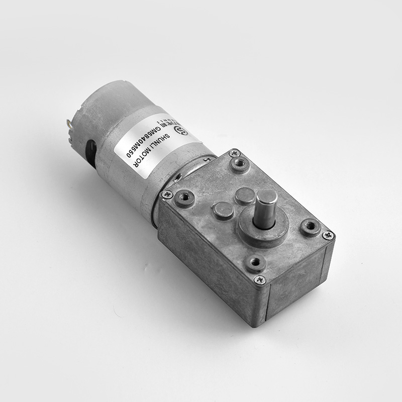 GM5840M550...jpg